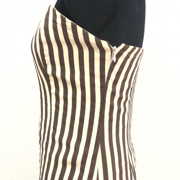 Beautiful Carolina Herrera strapless dress!!! - Picture 3 of 5